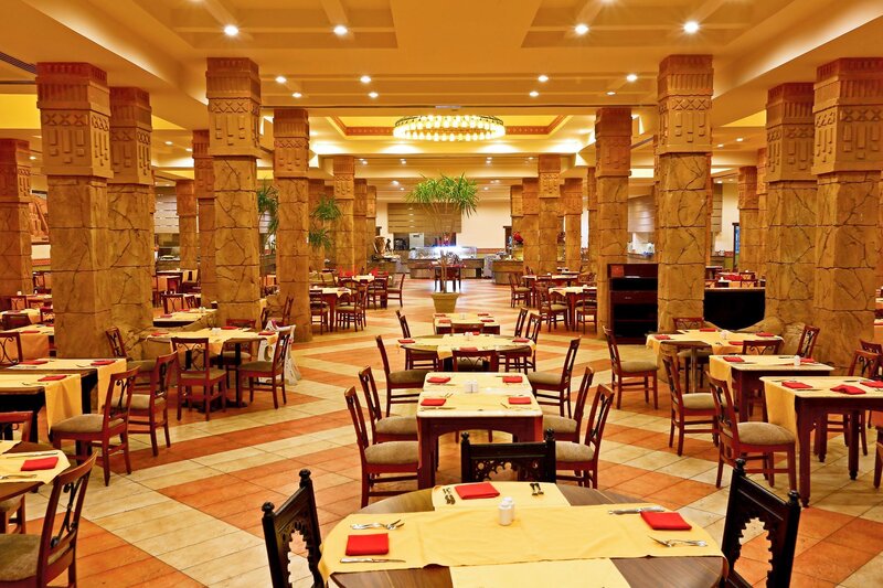 Charmillion Sea Life Resort 9