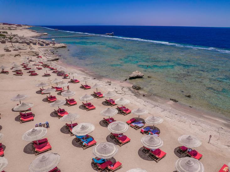 Charmillion Sea Life Resort  4