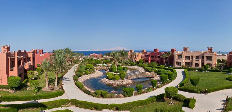 Charmillion Sea Life Resort 1