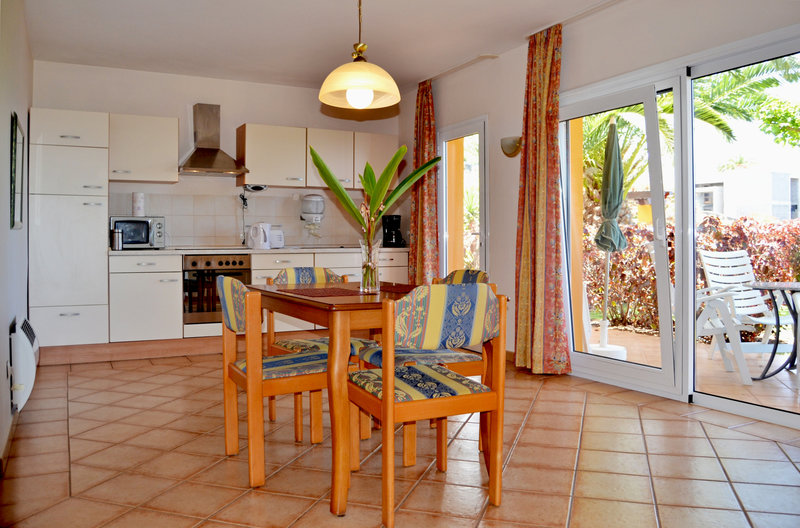 Aparthotel Vistamar 4