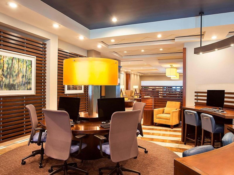 Sheraton Lincoln Harbor 16