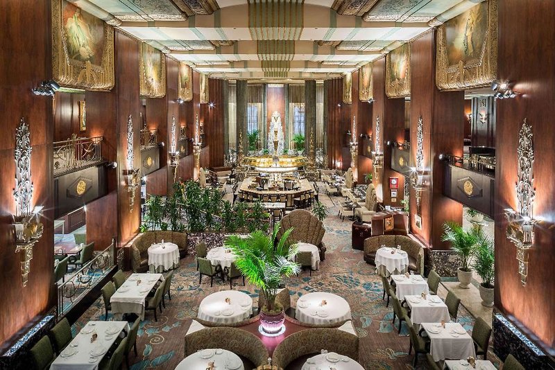 Hilton Cincinnati Netherland Plaza 2
