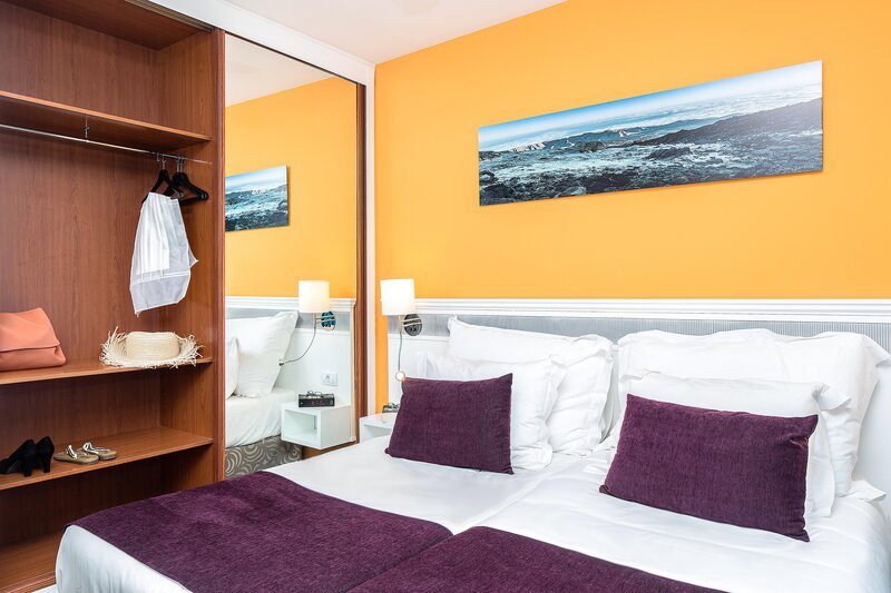 Coral Los Alisios 92