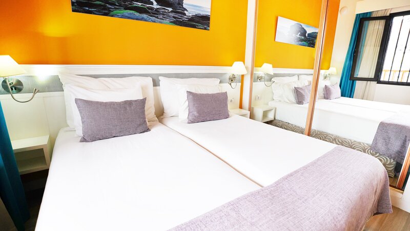 Coral Los Alisios 16