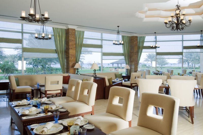 Danat Jebel Dhanna Resort 9