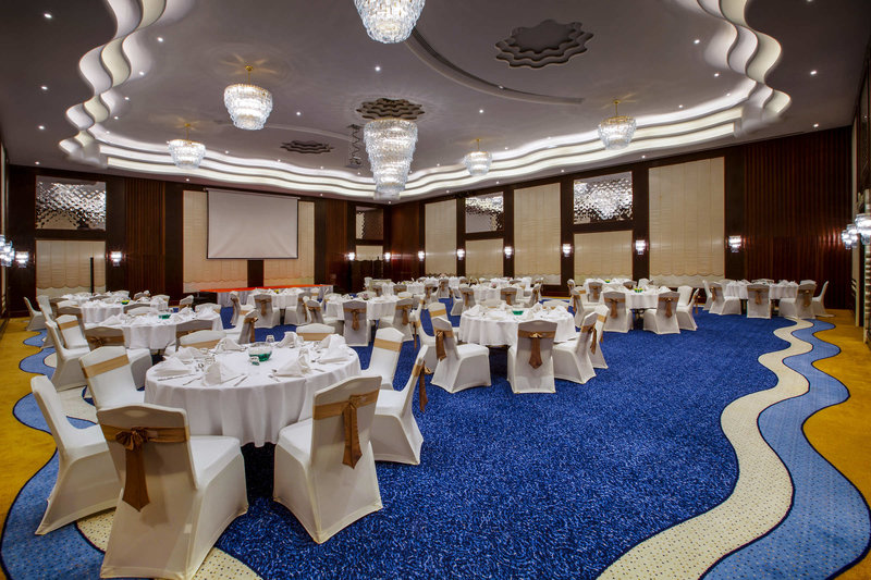 Danat Jebel Dhanna Resort 12