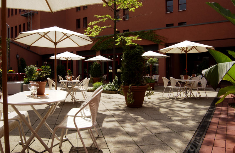 TRYP by Wyndham Halle 3 - Terrace