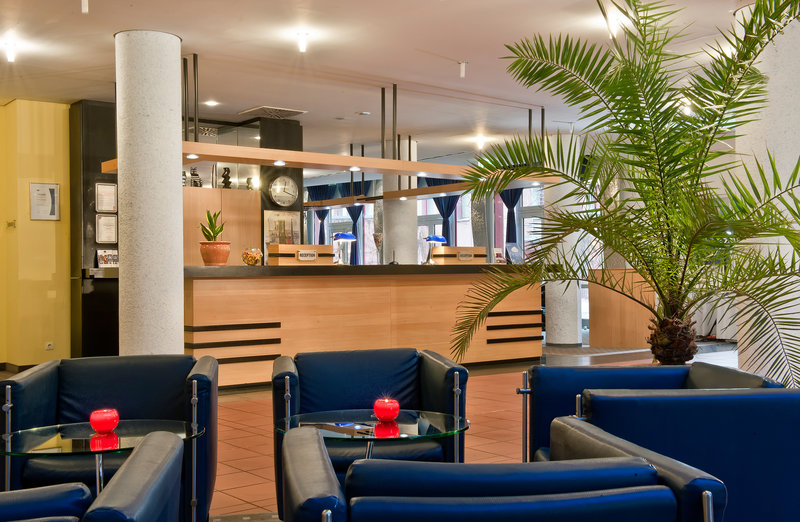 TRYP by Wyndham Halle 4 - Bar