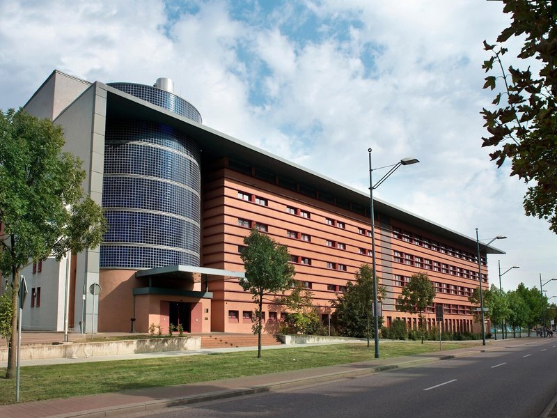 TRYP by Wyndham Halle