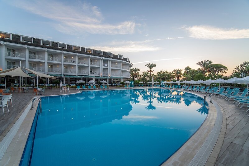 Zena Resort Hotel 3