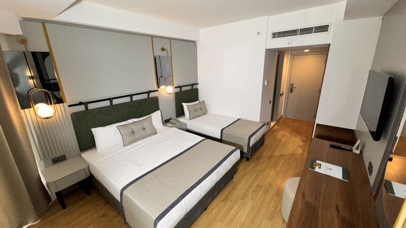 Zena Resort Hotel 10