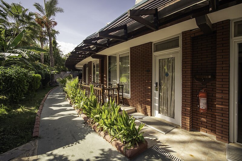 Zena Resort Hotel 16