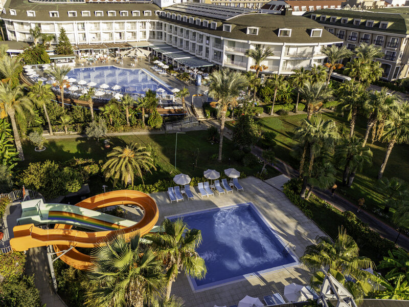 Zena Resort Hotel 4