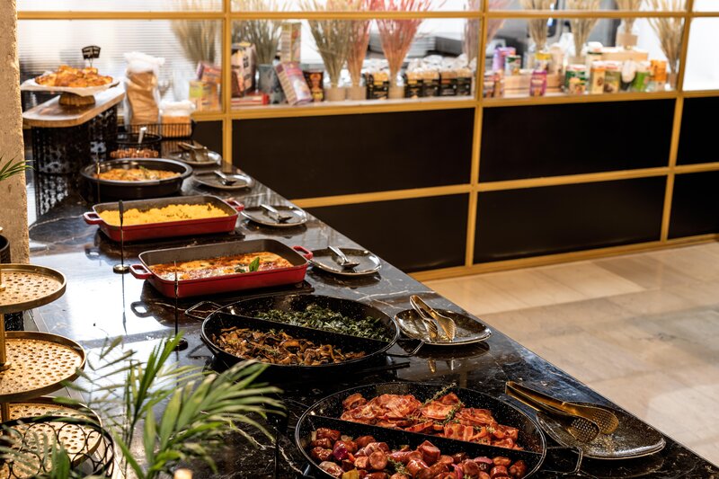 Skylark, Aluma Hotel & Resort 63