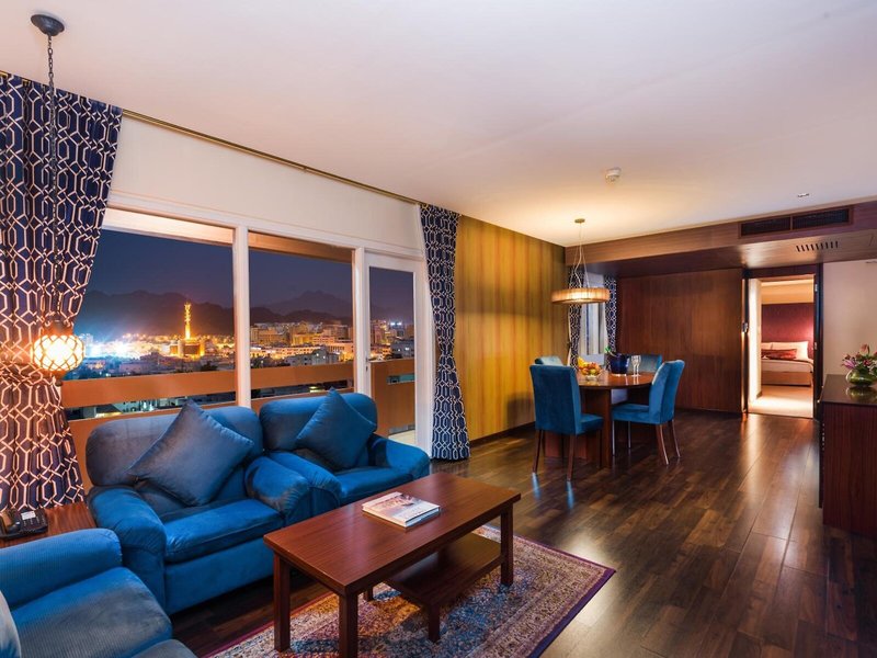 Al Falaj Hotel 16
