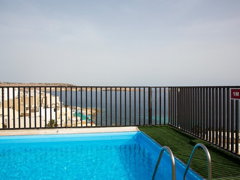 Relax Inn 1