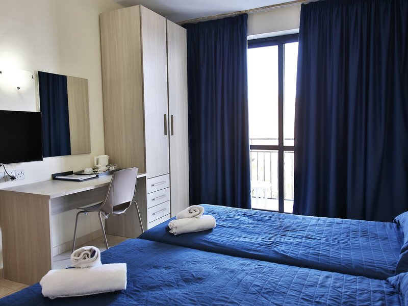Relax Inn 7