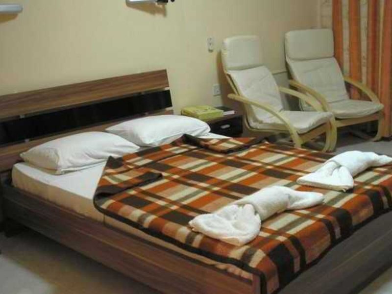 Relax Inn 15