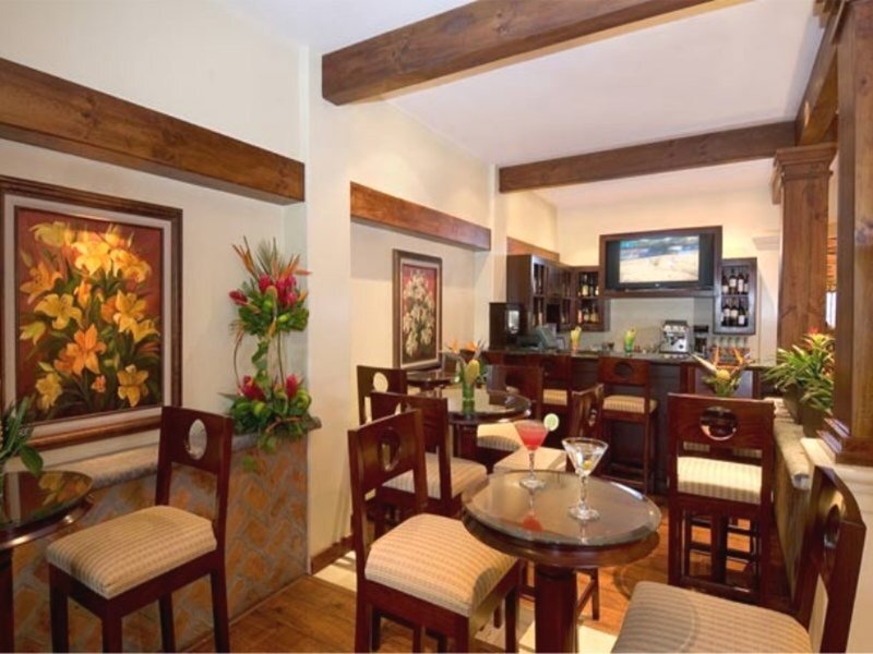 Courtyard by Marriott San Jose Escazu 21