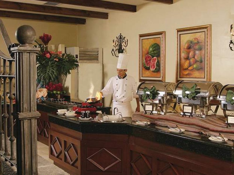 Courtyard by Marriott San Jose Escazu 23