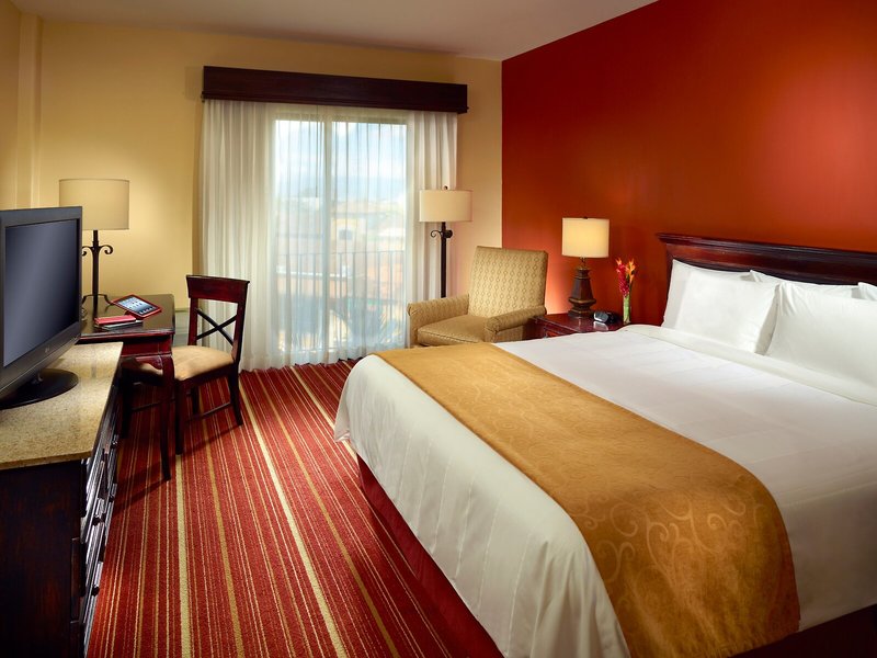 Courtyard by Marriott San Jose Escazu 30