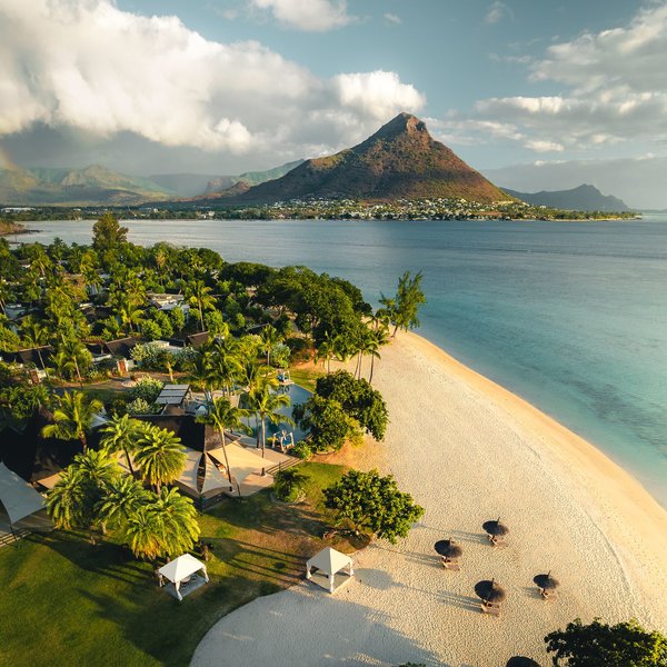 Maradiva Villas Resort & Spa 8