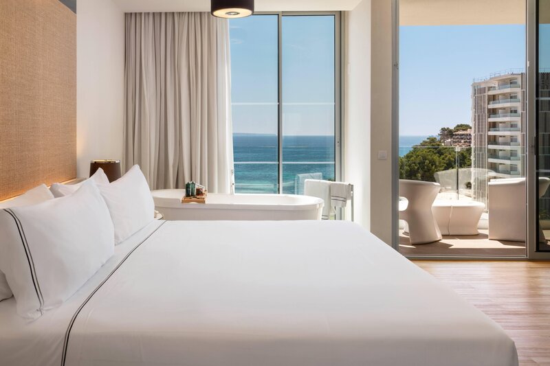 Meliá South Beach 63