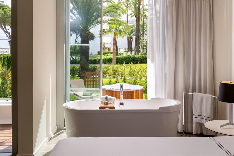Meliá South Beach 90