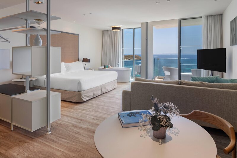 Meliá South Beach 60