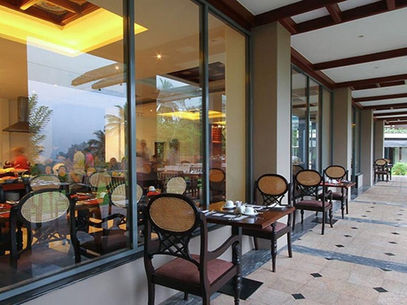 Earl's Regent Kandy 8