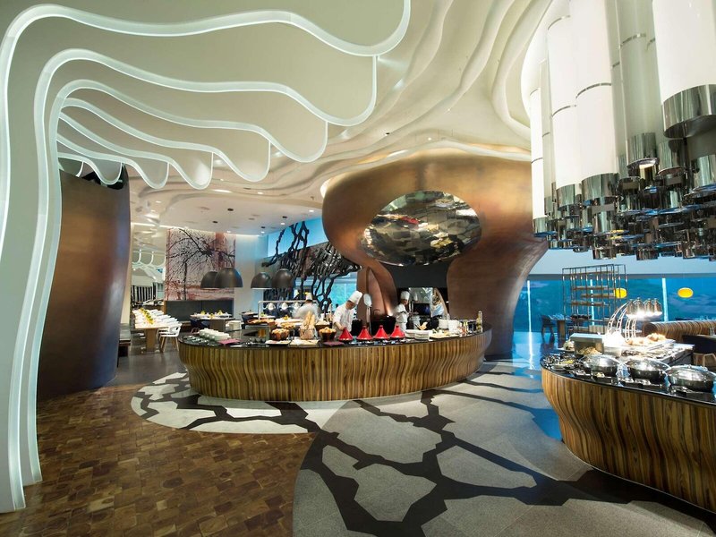 Hilton Kuala Lumpur 9