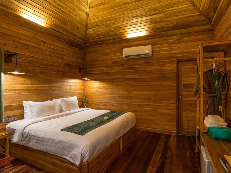 Koh Jum Ocean Beach Resort 35