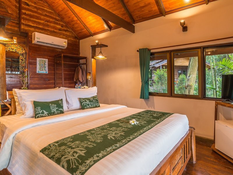 Koh Jum Ocean Beach Resort 42
