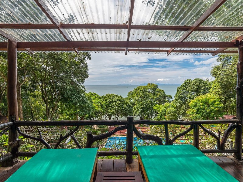 Koh Jum Ocean Beach Resort 43