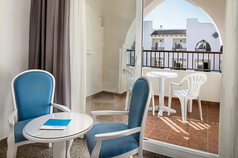 Hotel Mac Puerto Marina 11