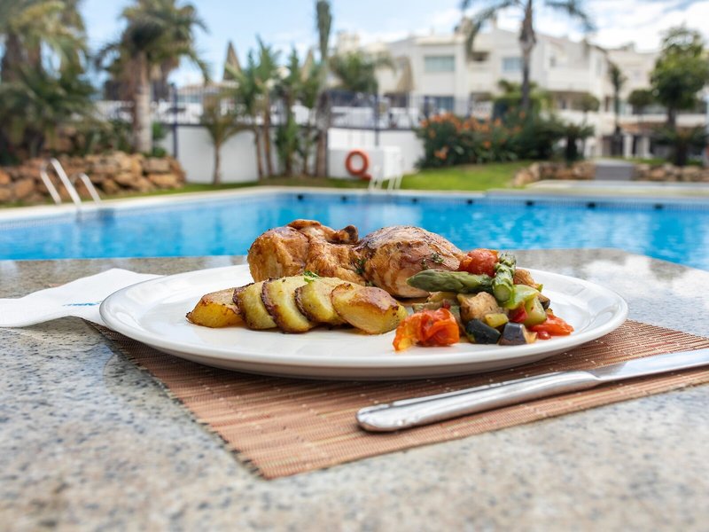 MAC Puerto Marina Benalmadena 8 - Outdoor Pool
