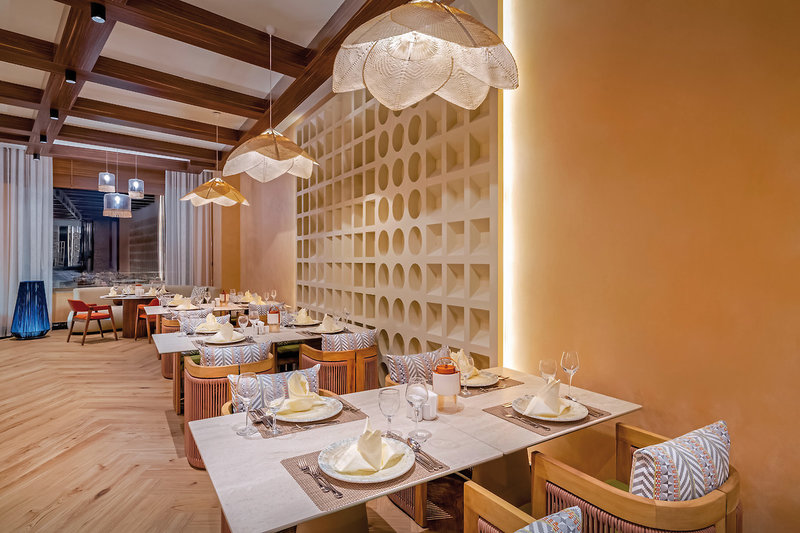 Delphin Palace 28