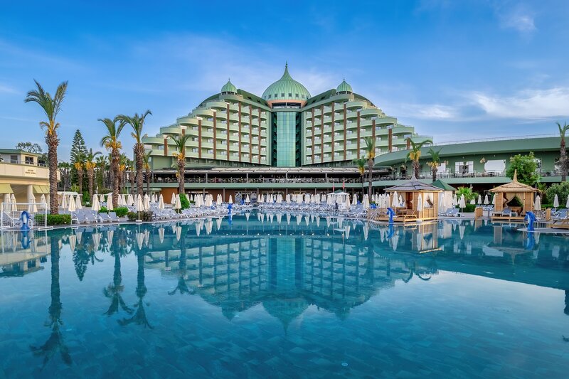 Delphin Palace 1