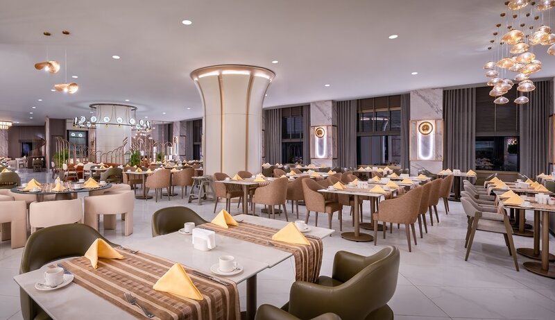 Delphin Palace 16