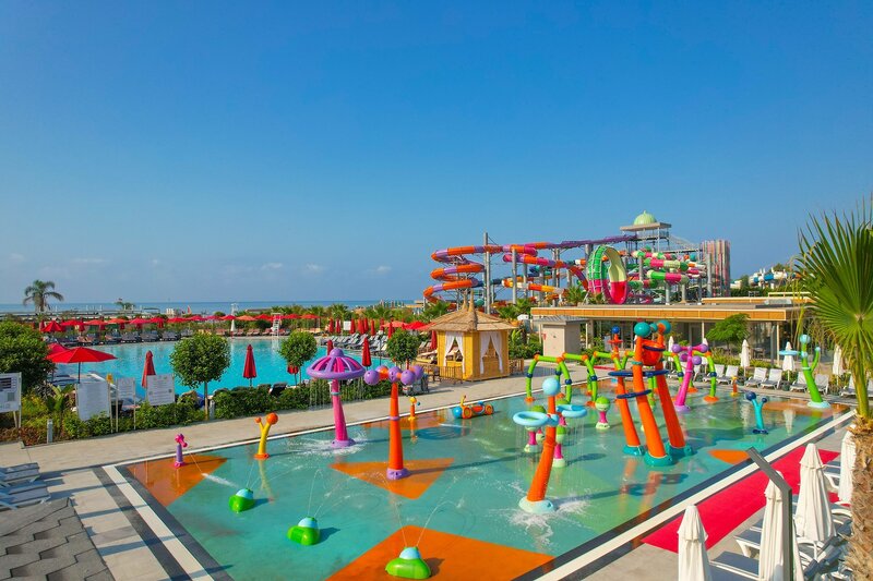 Delphin Palace 37
