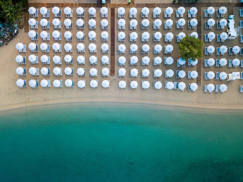 Lagomandra Beach Hotel 9