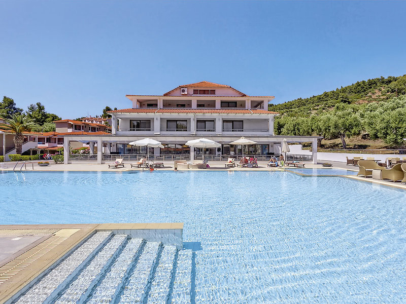 Lagomandra Beach Hotel 2