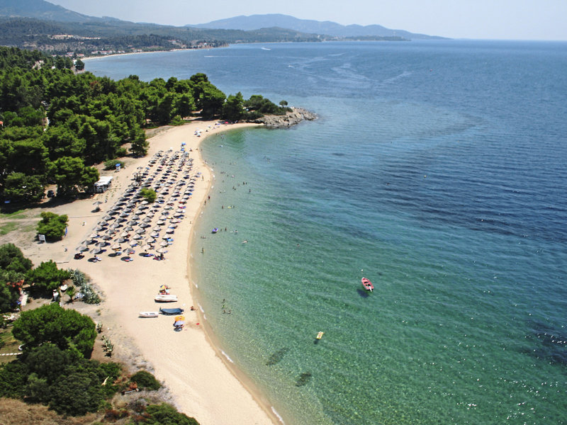 Lagomandra Beach Hotel 7