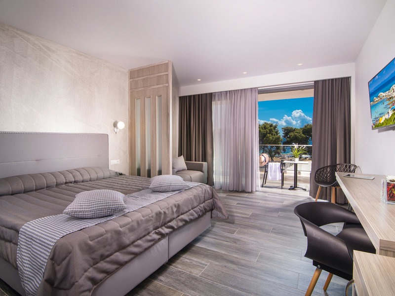 Lagomandra Beach Hotel 47