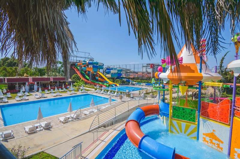 Alaiye Resort & Spa Hotel 2