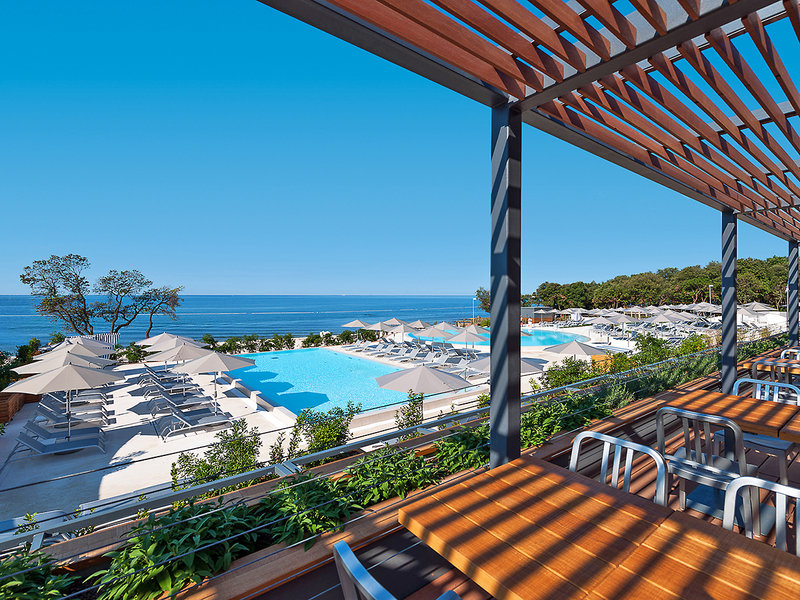 Maistra Select Amarin Resort 5