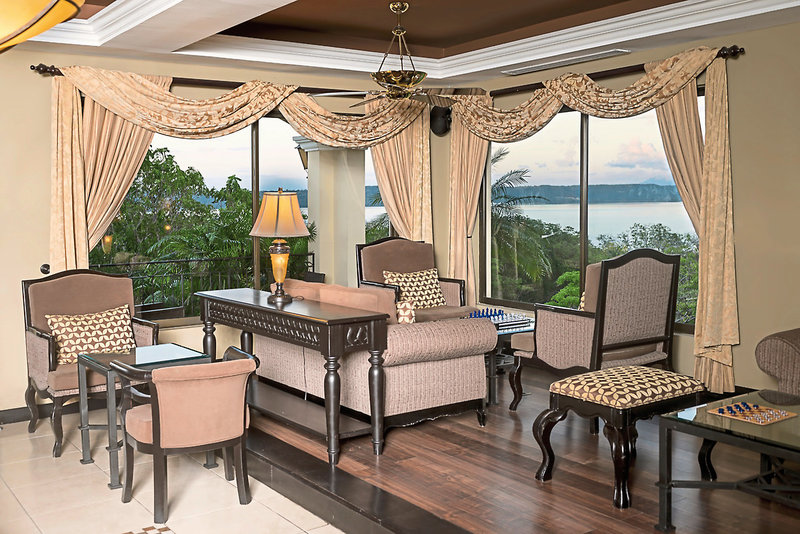 Occidental Papagayo 12