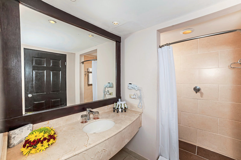 Occidental Papagayo 22