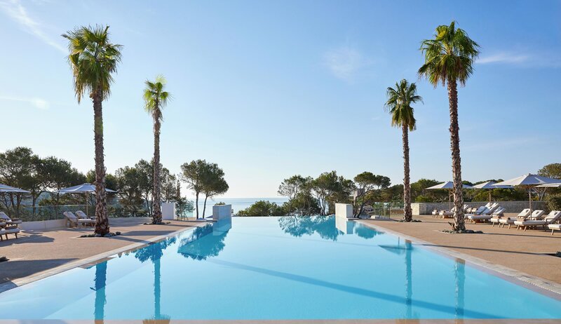 Blau Privilege Porto Petro Beach Resort & Spa 71