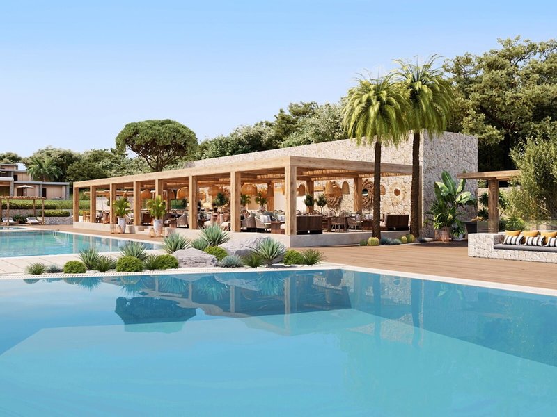 Blau Privilege Porto Petro Beach Resort & Spa 7